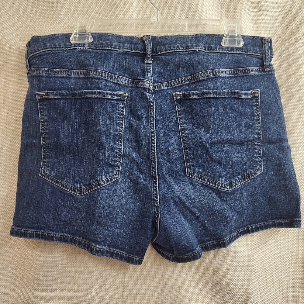 Banana Republic Women's Mid Rise Premium Blue Denim Shorts Stretch Size 34 - Picture 2 of 10